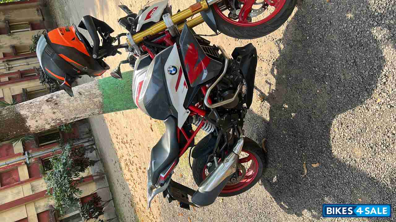 BMW G 310 R BS6