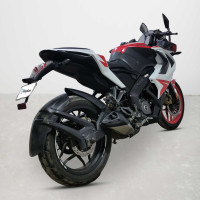 Bajaj Pulsar RS 200