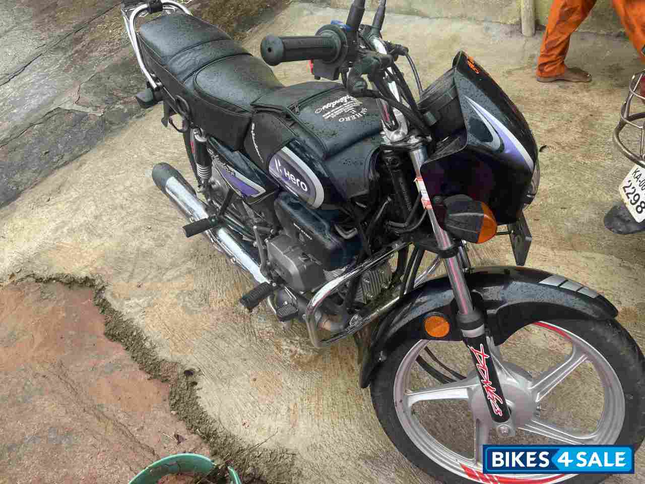 Black Hero Splendor Plus