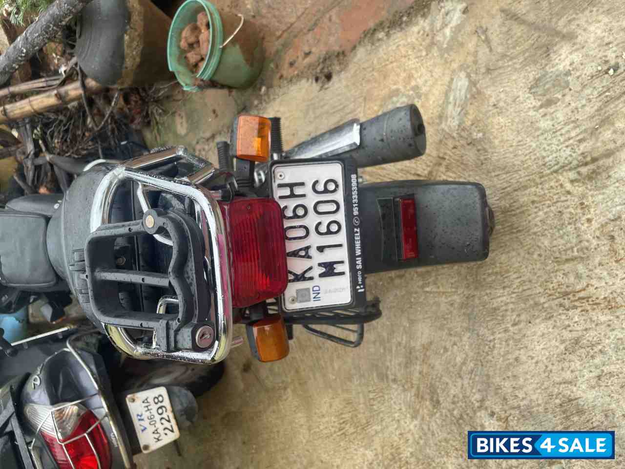 Black Hero Splendor Plus