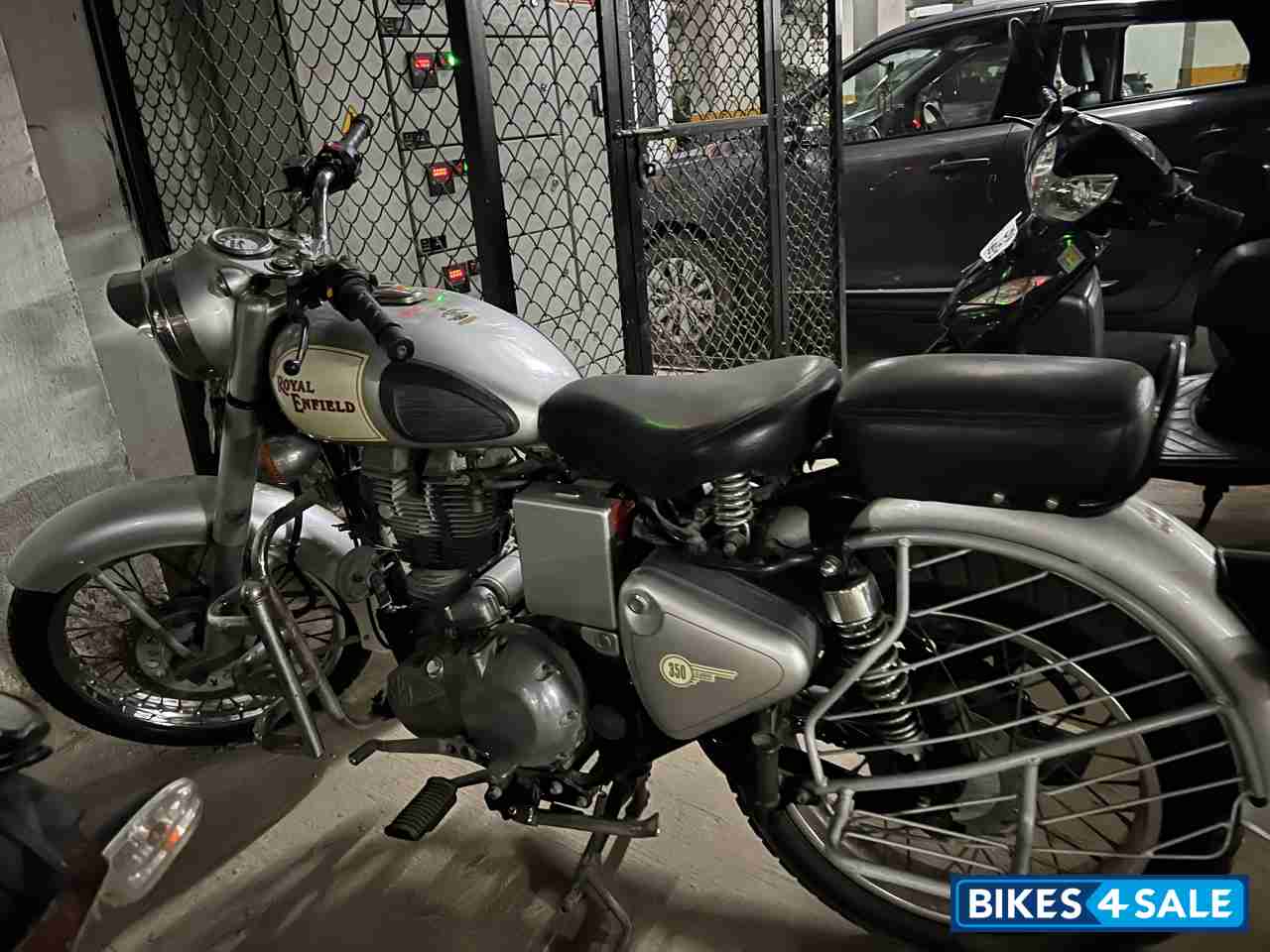 Royal Enfield Classic 350