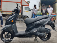 Suzuki Avenis 125 Standard Edition