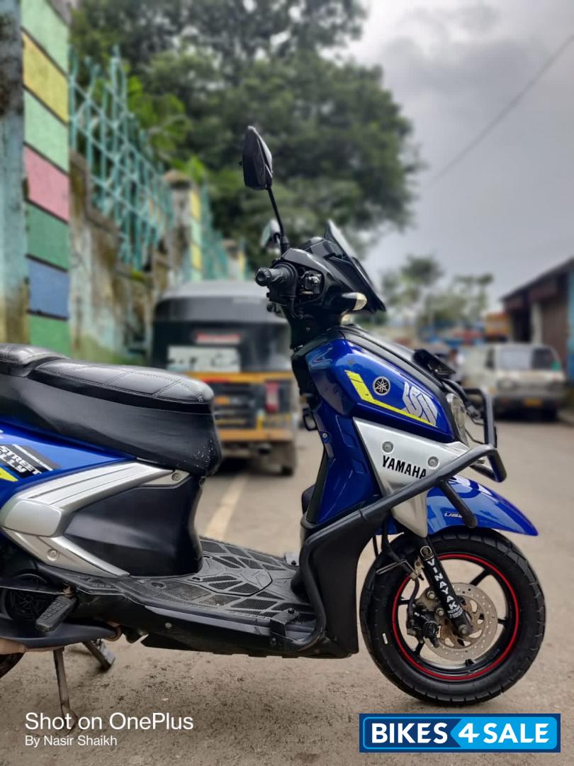 Yamaha Cygnus Ray ZR