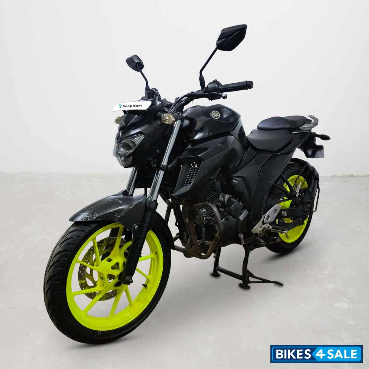 Yamaha FZ25