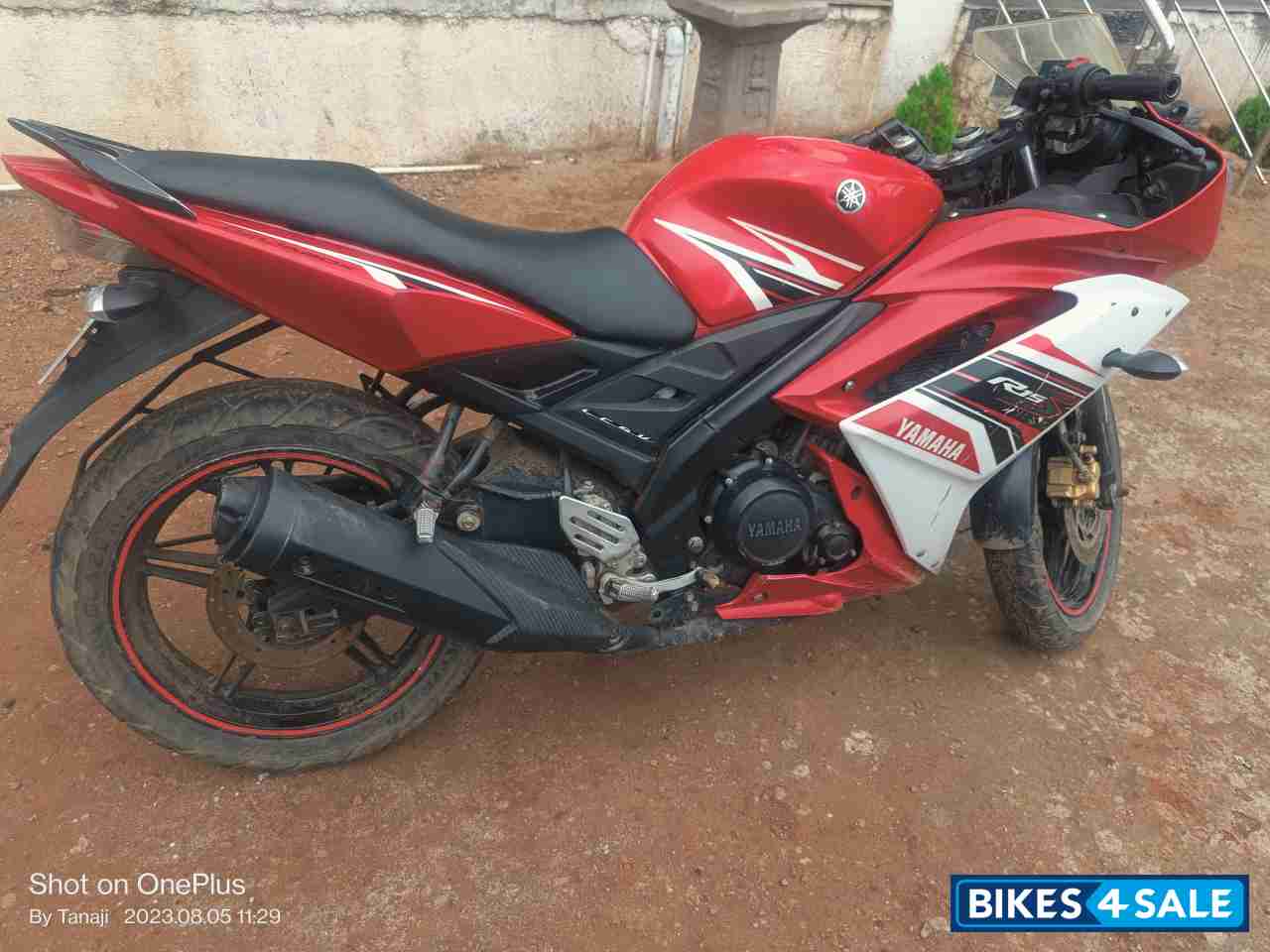 Red Yamaha YZF R15 S