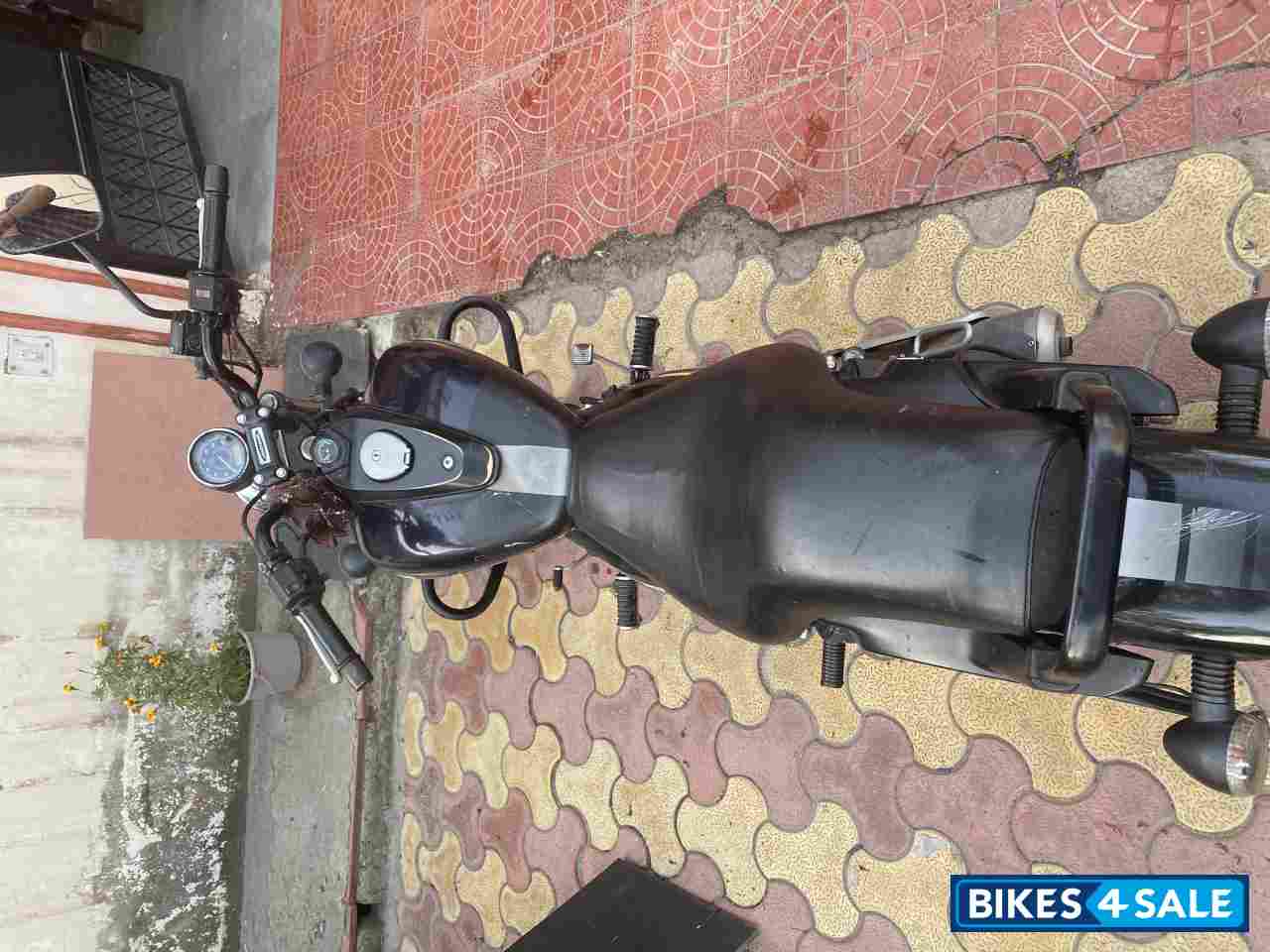 Bajaj Avenger Street 150