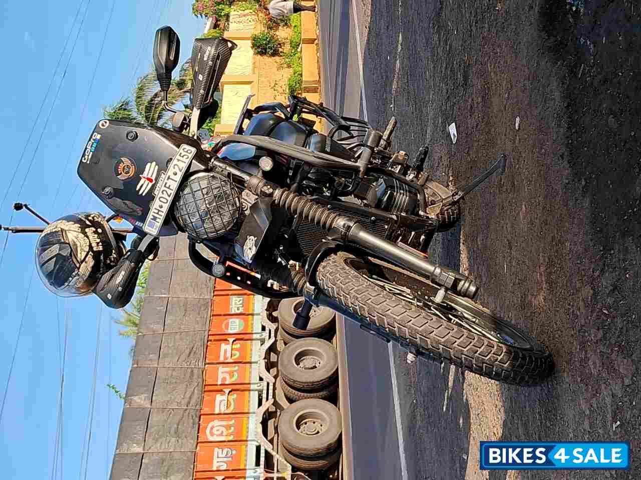 Yezdi Adventure Matte