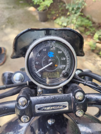 Black Bajaj Avenger Street 160 BS6