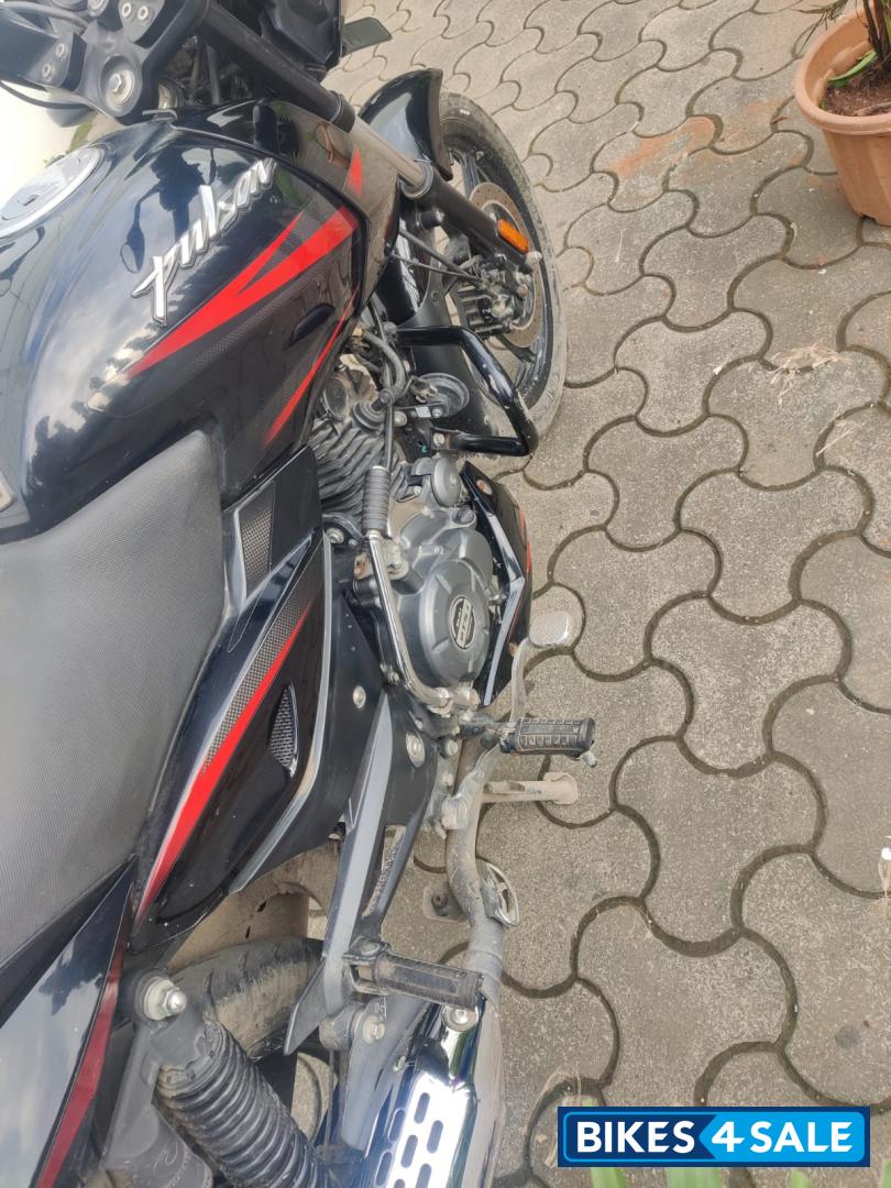 Black & Red Bajaj Pulsar 150 BS6
