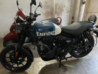 Royal Enfield Hunter 350 Metro