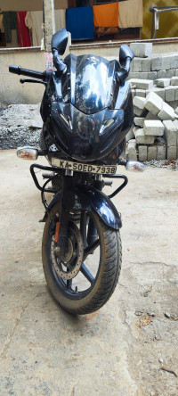 Bajaj Pulsar 180F Neon
