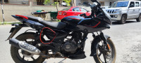 Bajaj Pulsar 180F Neon