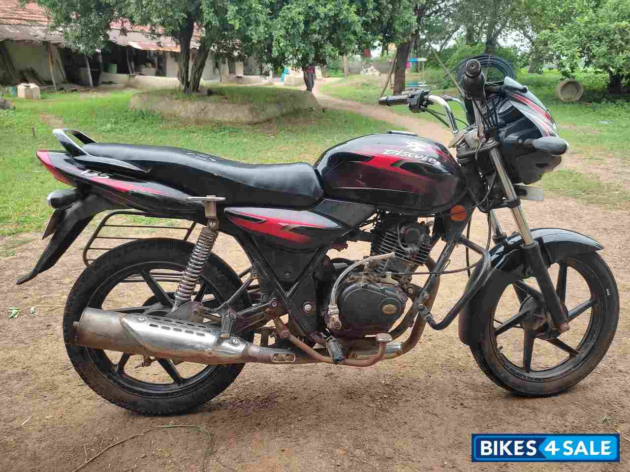Bajaj Discover DTSi 135