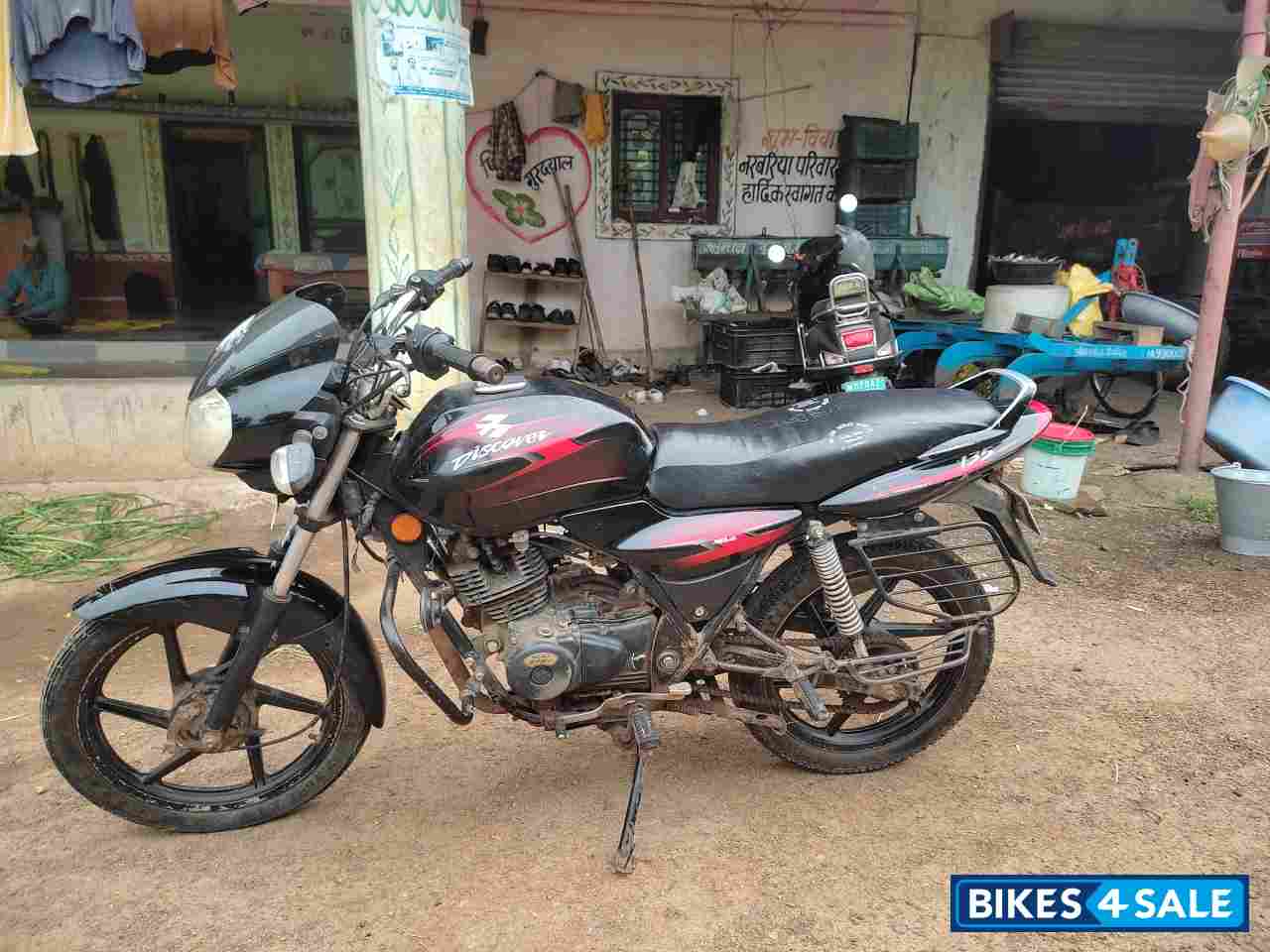 Bajaj Discover DTSi 135
