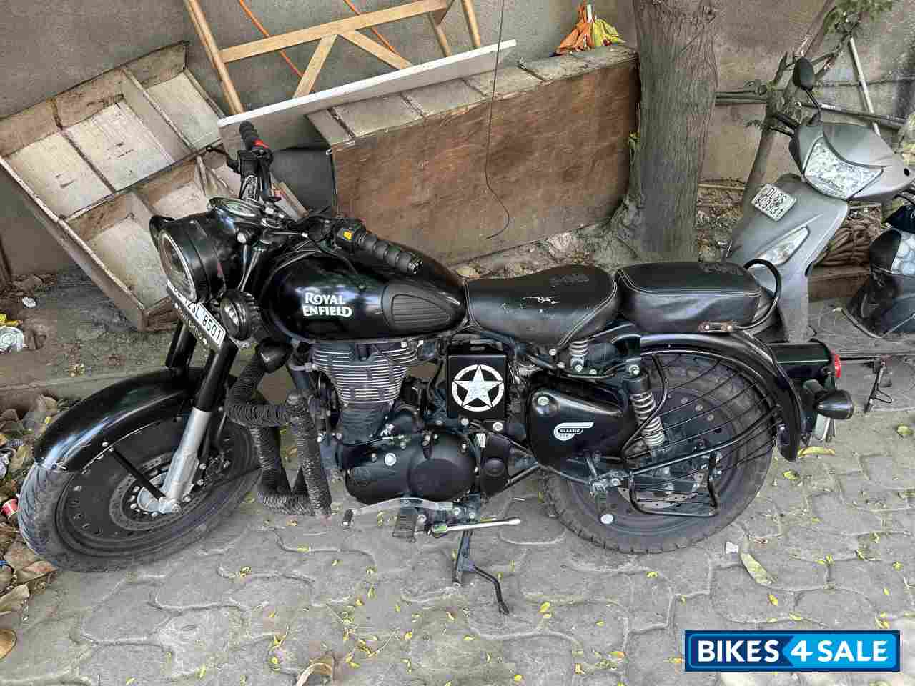 Royal Enfield Classic 500