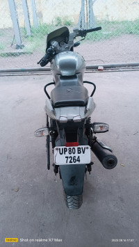 Silky Silver Bajaj Pulsar 180