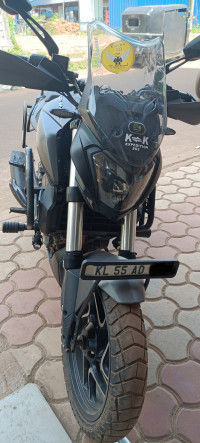 Black Bajaj Dominar 400 ABS BS6