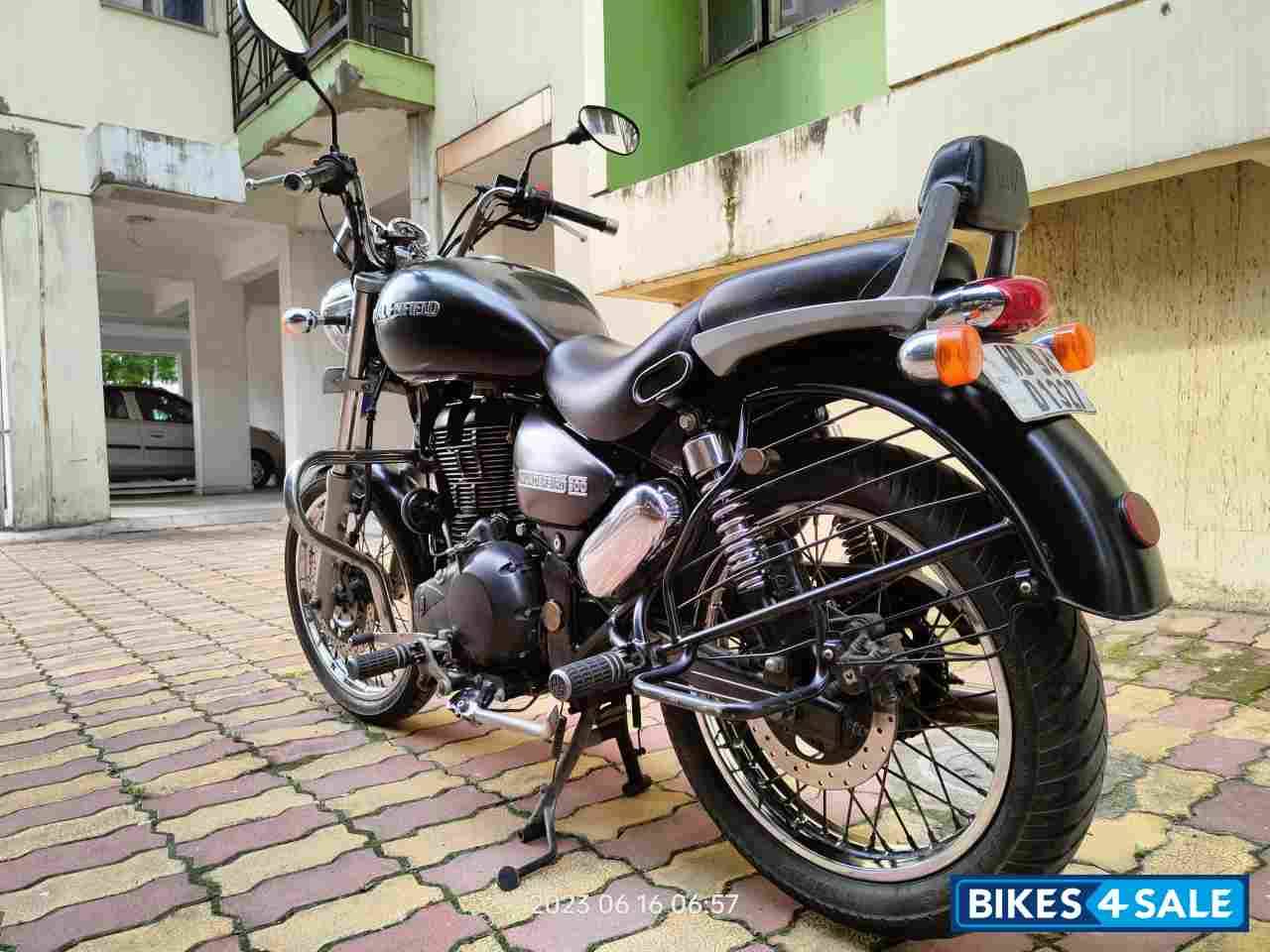 Royal Enfield Thunderbird 500