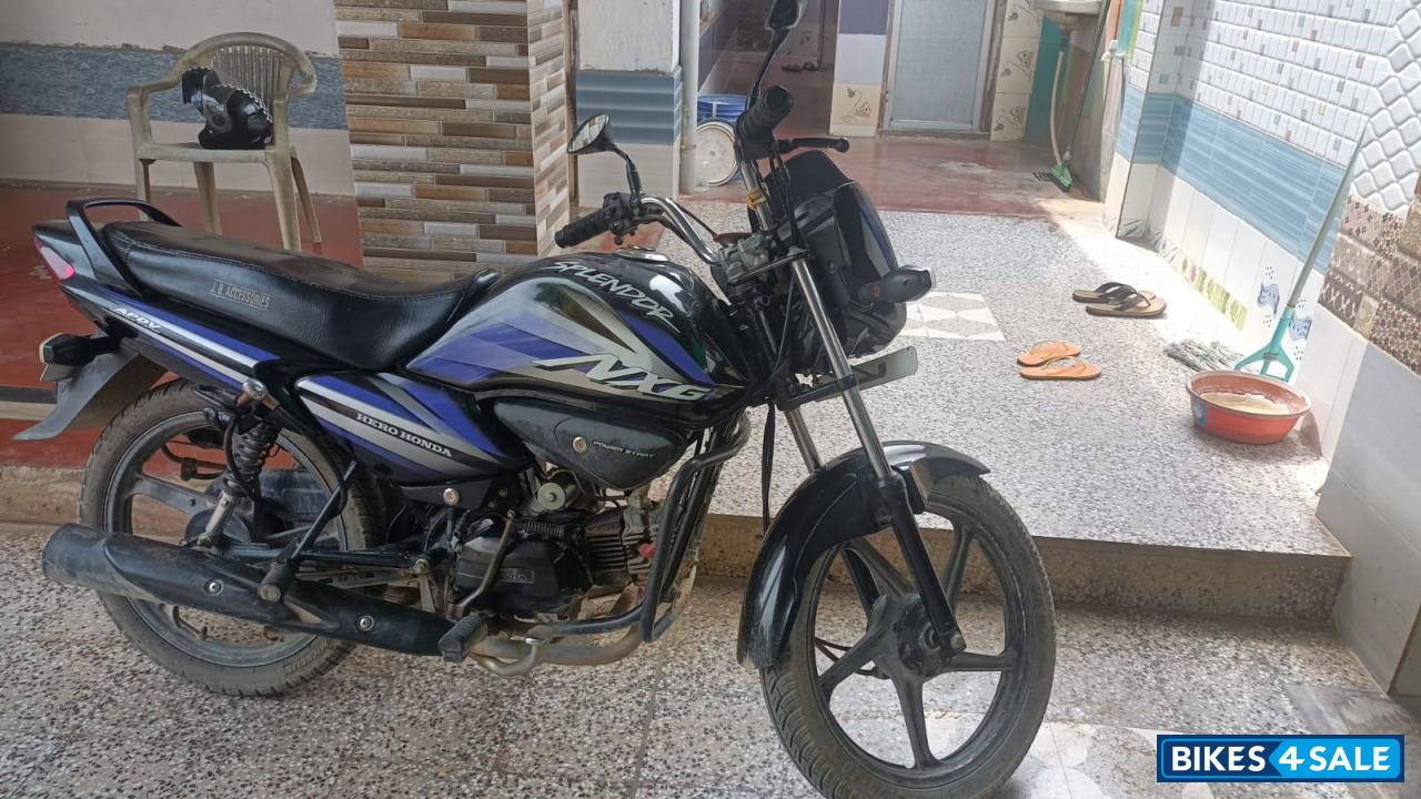 Blue & Black Hero Splendor NXG