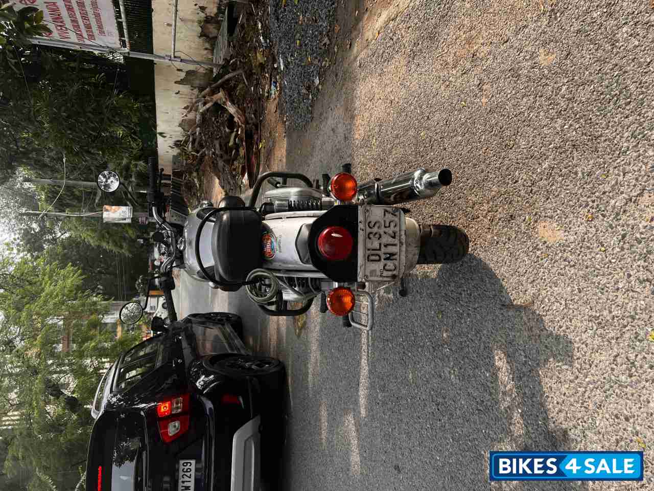 Royal Enfield Classic 350 Royal Enfield Classic 350