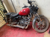 Royal Enfield Meteor 350 Fireball