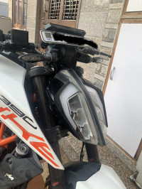 White KTM Duke 390