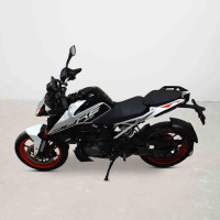 KTM Duke 200