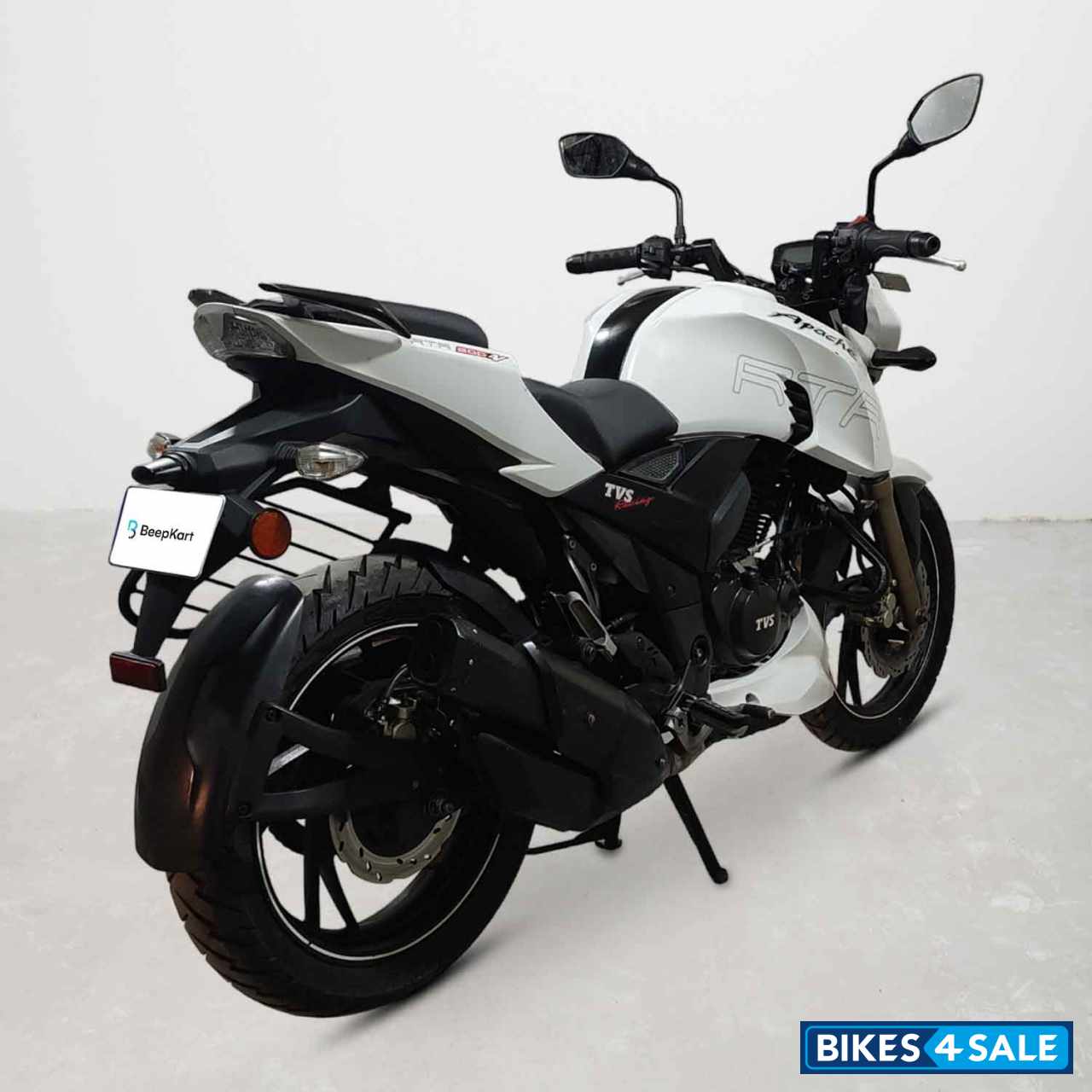 TVS Apache RTR 200 4V