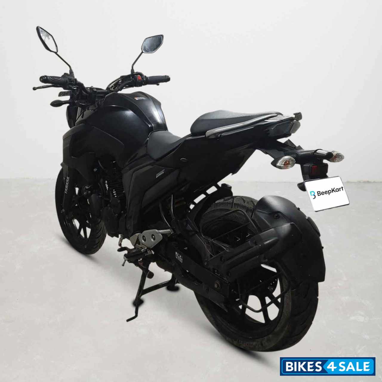 Yamaha FZ25