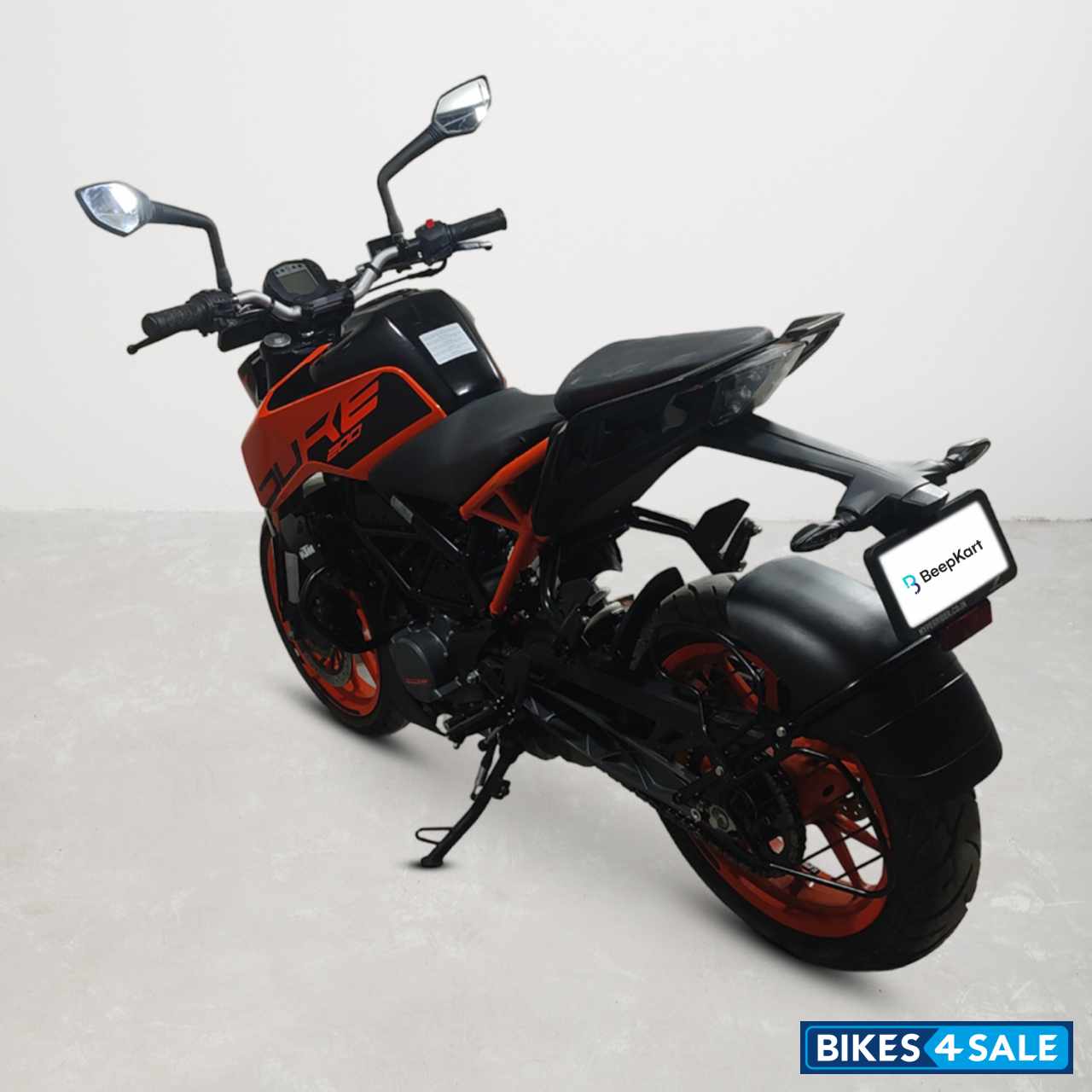 KTM Duke 200