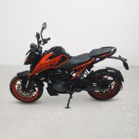 KTM Duke 200
