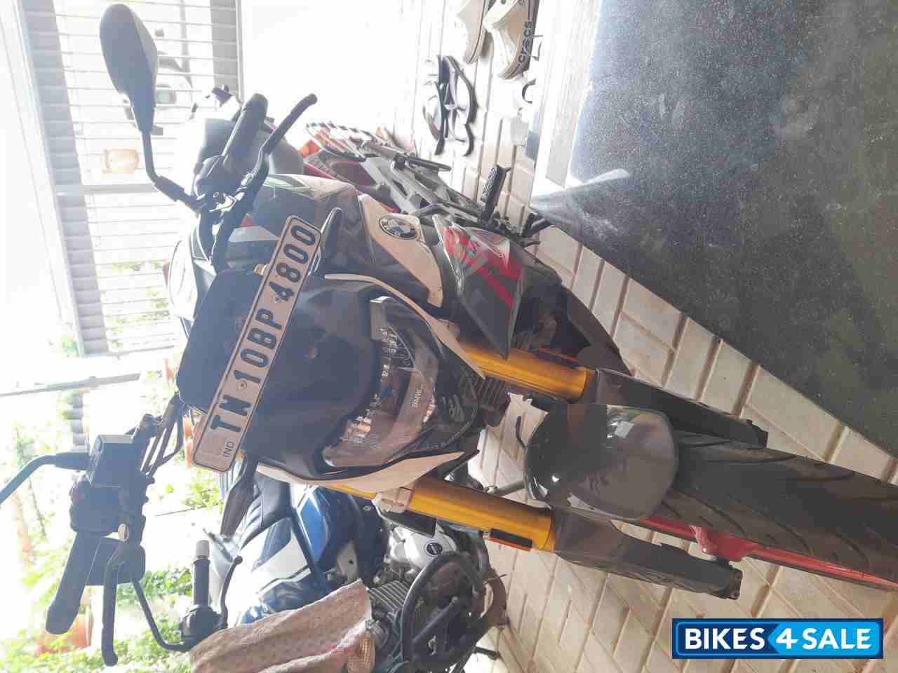 Limestone Metallic BMW G 310 R BS6