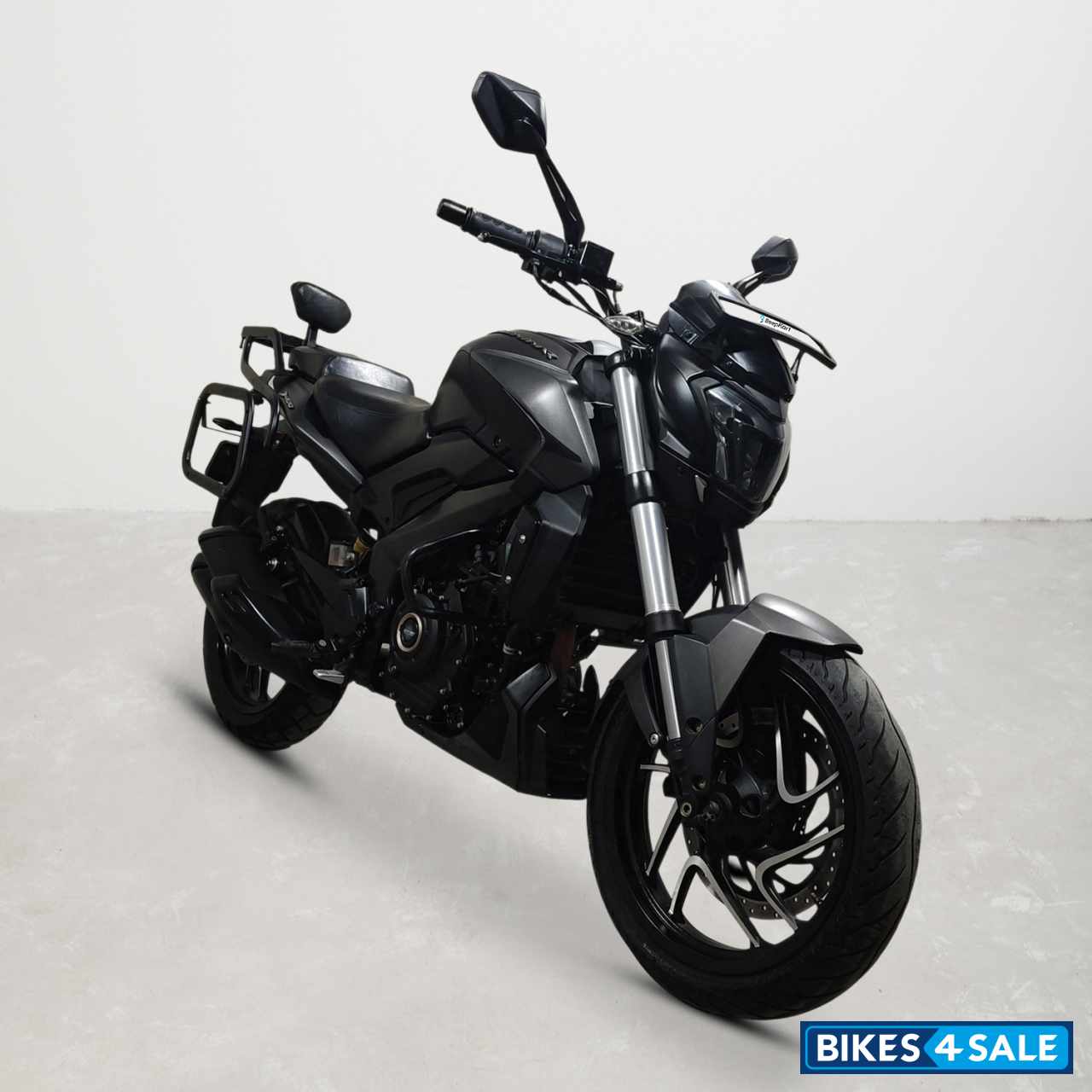 Bajaj Dominar 400