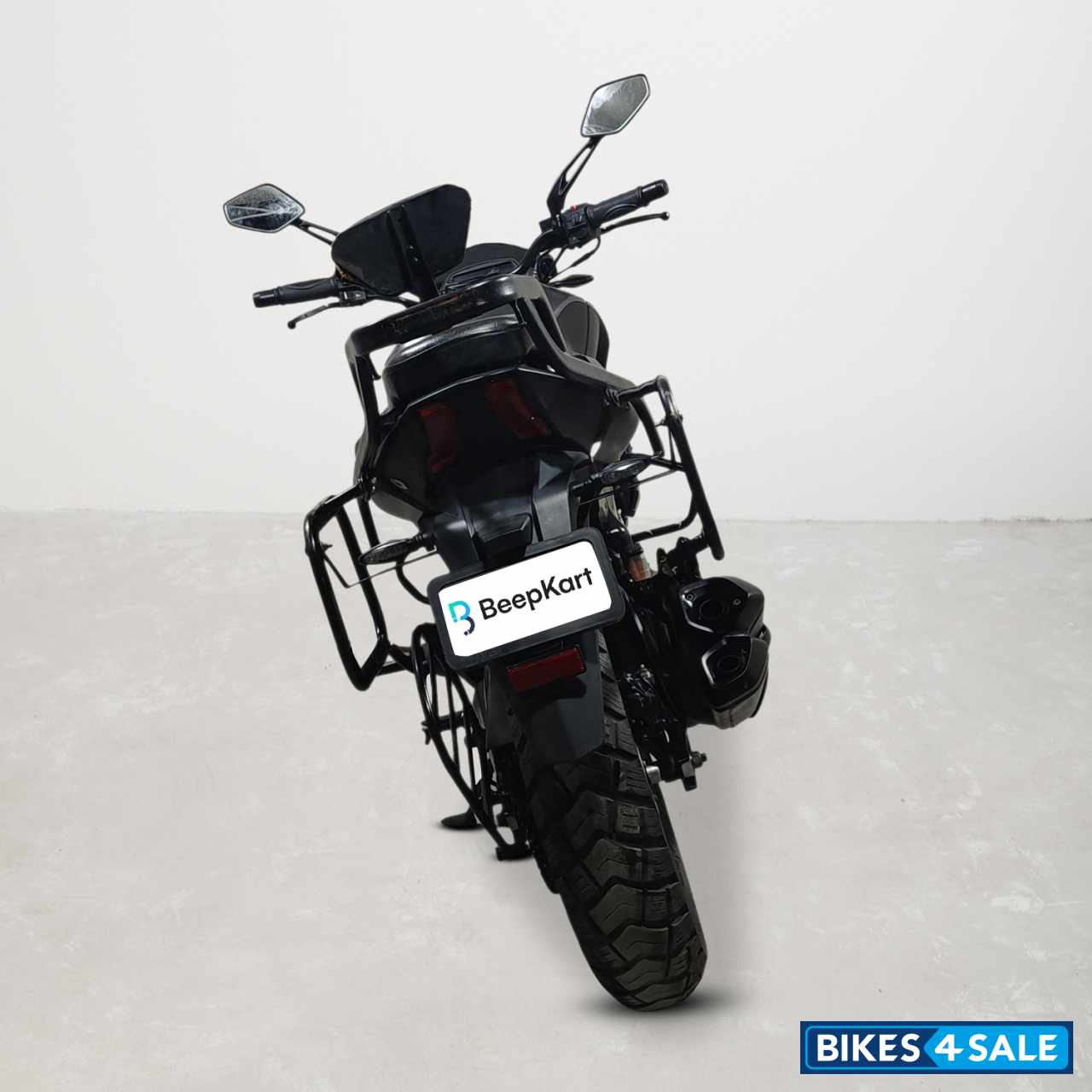 Bajaj Dominar 400