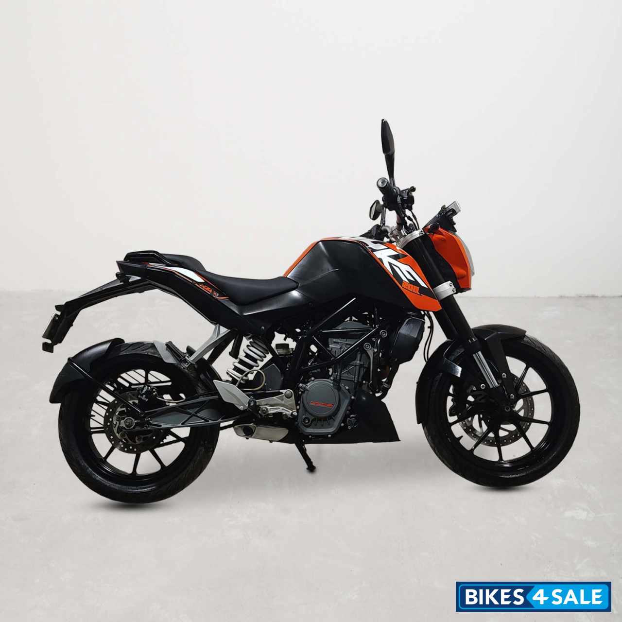 KTM Duke 200