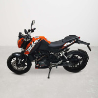KTM Duke 200