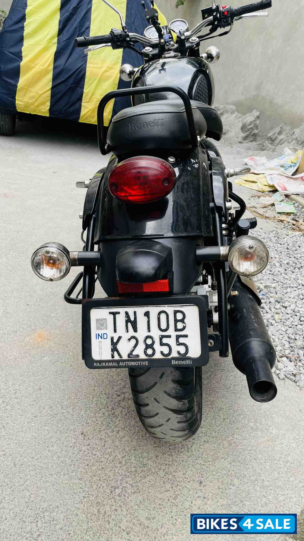 Black Benelli Imperiale 400