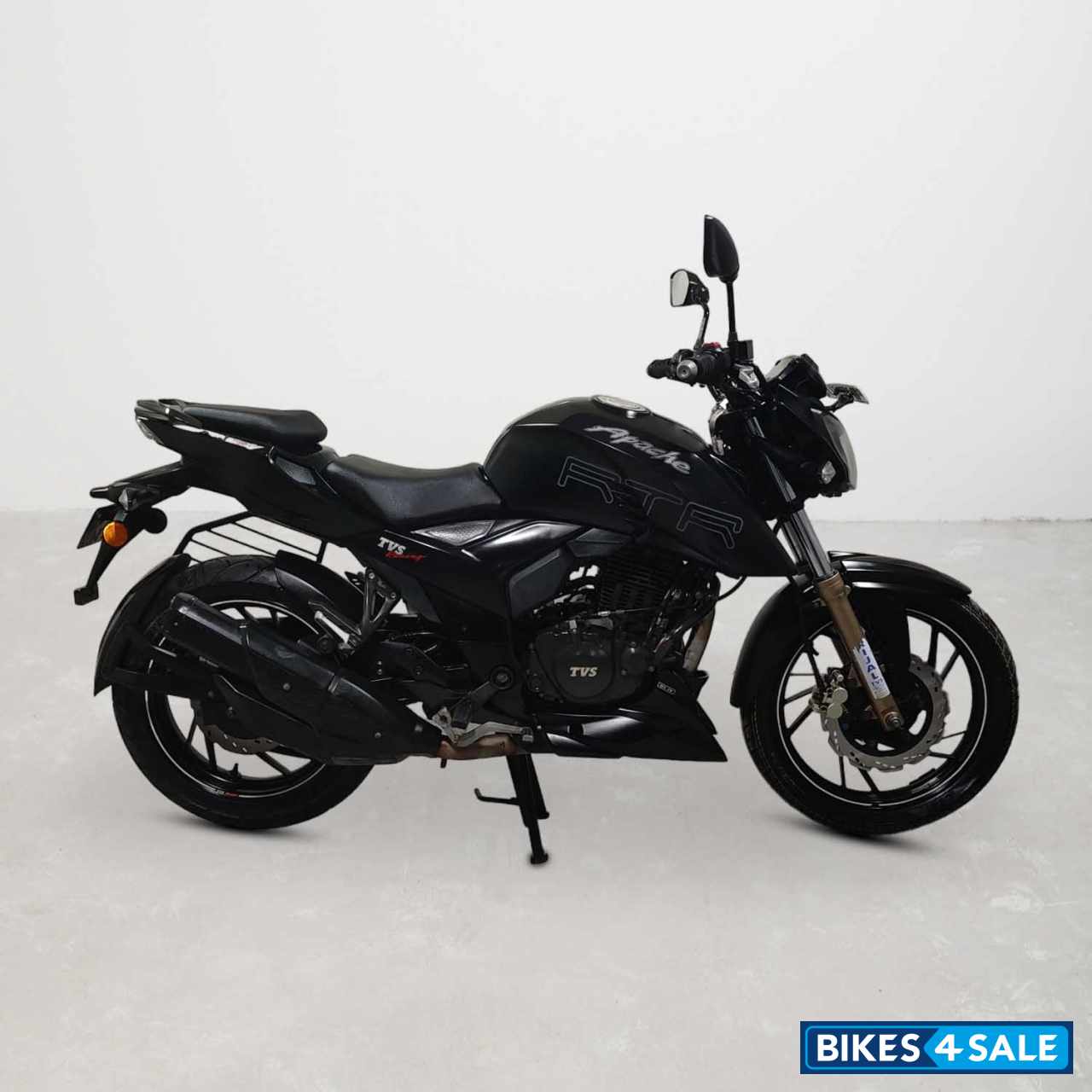 TVS Apache RTR 200 4V