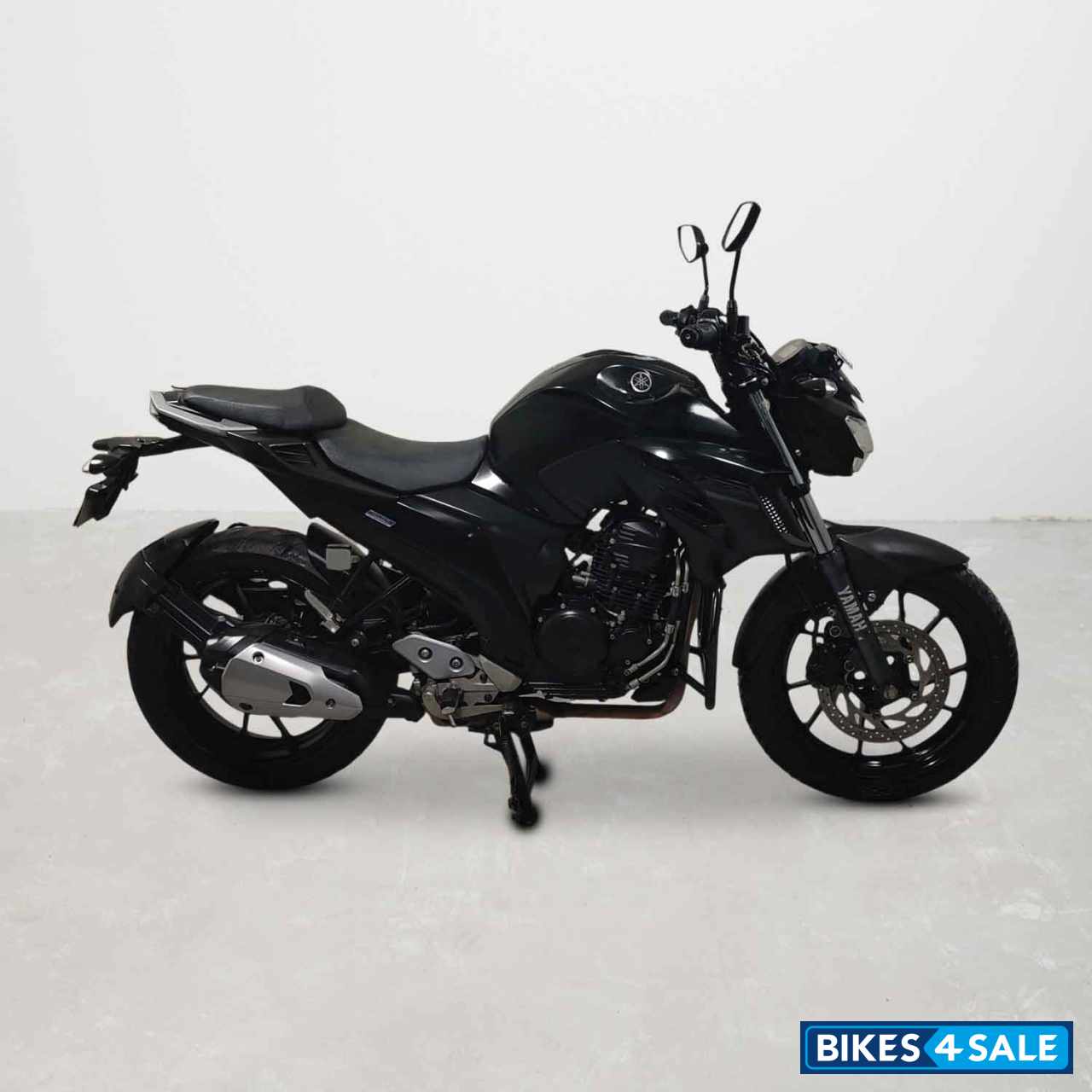Yamaha FZ25