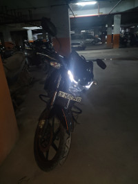 Black TVS Apache RTR 160