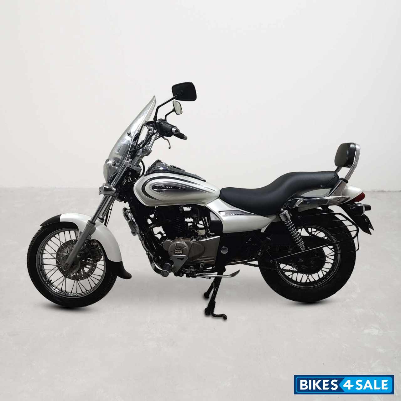 Bajaj Avenger Cruise 220