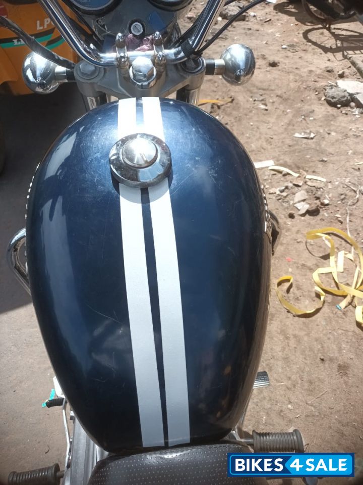 Dark Blue Royal Enfield Bullet 350 Twinspark