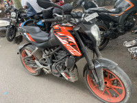 KTM Duke 125
