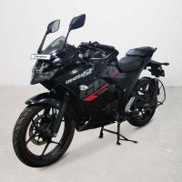 Suzuki Gixxer SF