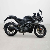 Bajaj Pulsar RS 200