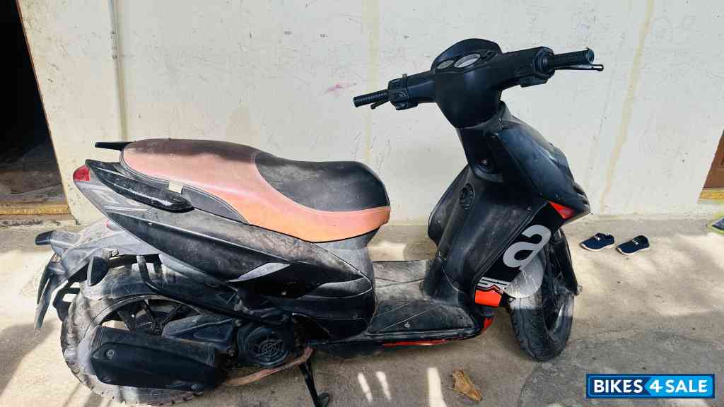 Aprilia SR 150