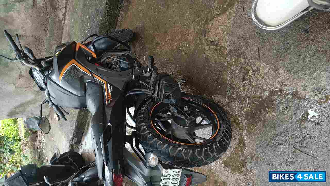 Honda CB Hornet 160R