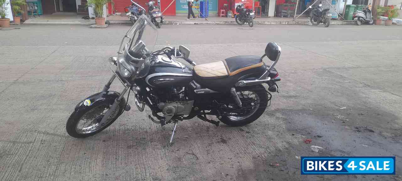 Bajaj Avenger Cruise 220