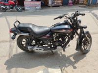 Bajaj Avenger Street 220