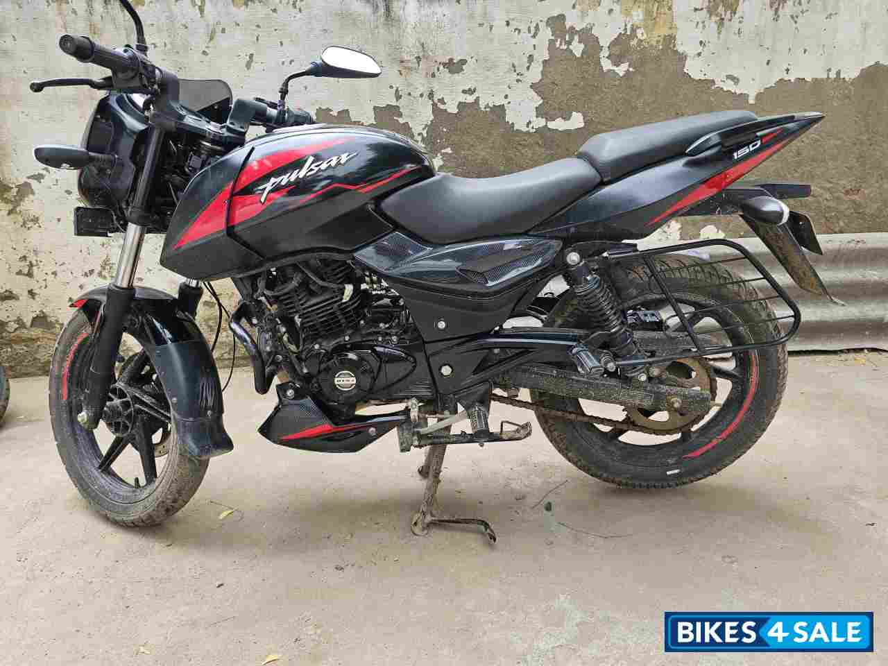 Bajaj Pulsar 150 Twin Disc BS6